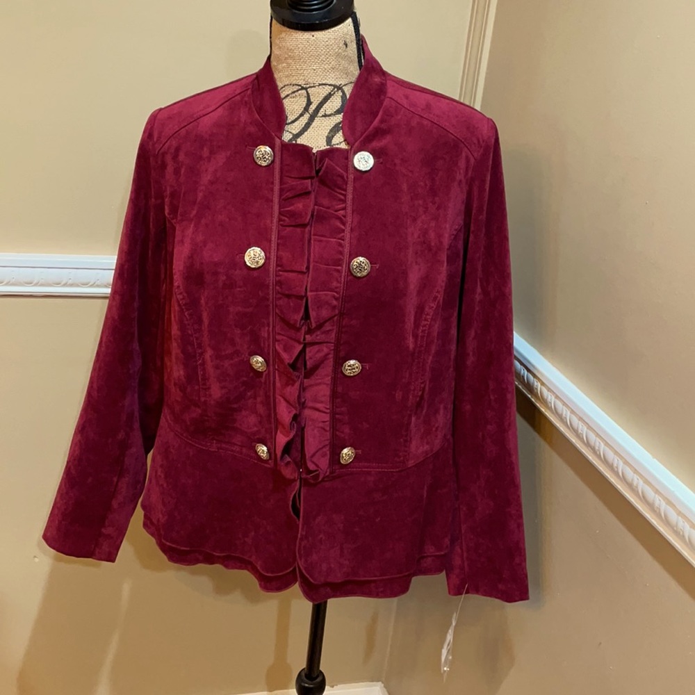 Ruffled jacket